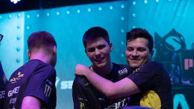 低位形成优 低位形成优