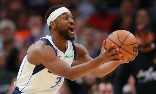 虽然米克尔 虽然米克尔